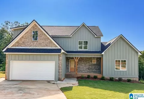 198 Estates Club Dr, Pell City, AL 35128