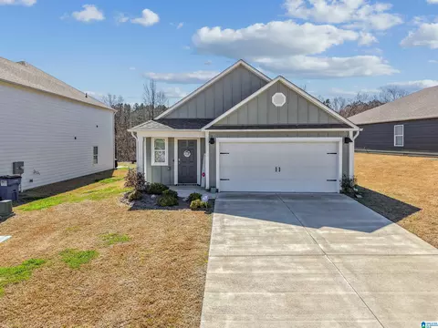 745 Sterling Pl, Odenville, AL 35120