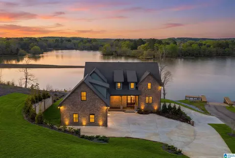 445 Lake Pointe Dr, Lincoln, AL 35096