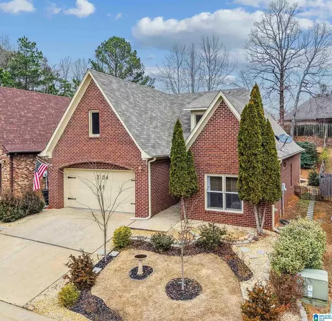 2104 Tudor Ln, Moody, AL 35004