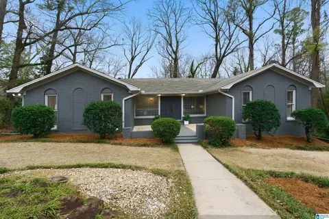 2682 Paden Pl, Vestavia Hills, AL 35226