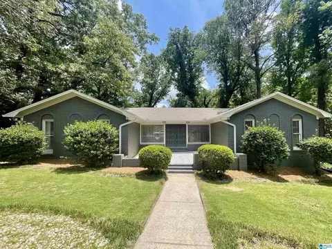 2682 Paden Pl, Vestavia Hills, AL 35226