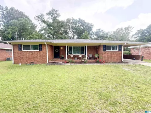 803 3rd St N, Clanton, AL 35045