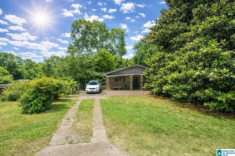 1015 Westlake Blvd, Bessemer, AL 35020