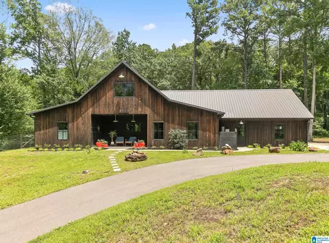 1133 Old Section Rd, Hoover, AL 35244