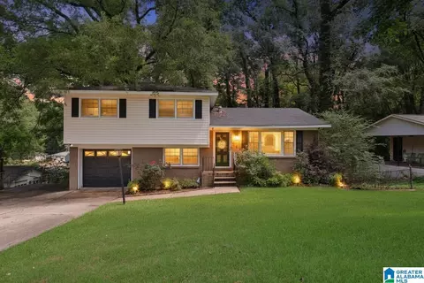 523 Argonne Dr NE, Center Point, AL 35215