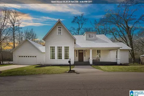 251 Robinson St, Springville, AL 35146