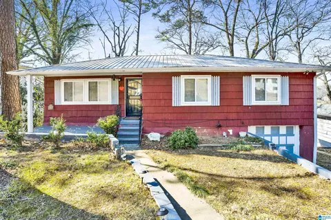 9244 Brookhurst Dr, Birmingham, AL 35235
