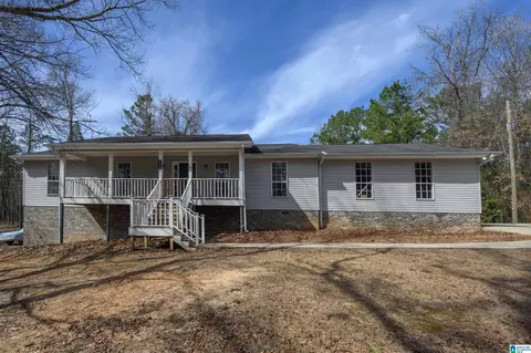 8273 Bluff Ridge Rd, Bessemer, AL 35022
