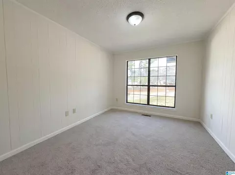 Bedroom - 800 Thomas Dr, Mount Olive, AL 35117 photo 4 of 4