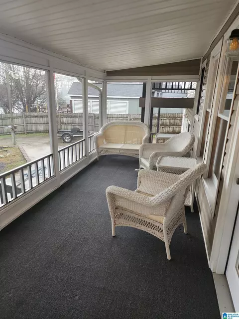 Exterior - 648 Coves Point Dr, Riverside, AL 35135 photo 4 of 4