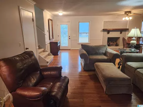 Entry Way - 648 Coves Point Dr, Riverside, AL 35135 photo 1 of 3