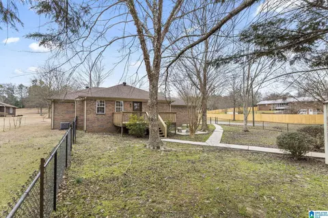 615 Maple St, Clanton, AL 35045 photo 40