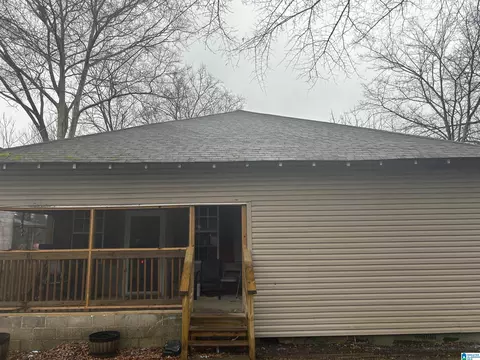 518 Court St N, Talladega, AL 35160