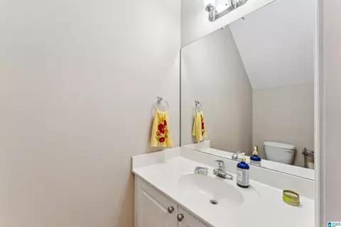 Bath - 72 Park Dr S, Clanton, AL 35045 photo 3 of 3