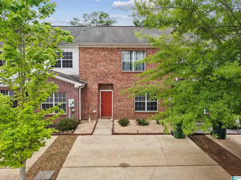 Exterior - 72 Park Dr S, Clanton, AL 35045 photo 7 of 11