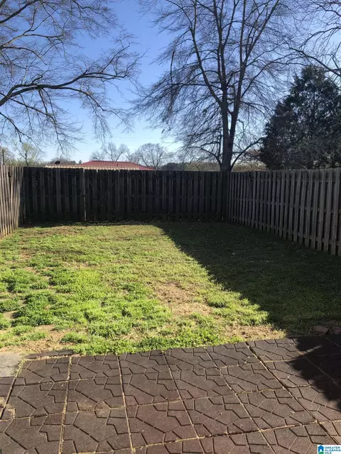 Exterior - 72 Park Dr S, Clanton, AL 35045 photo 9 of 11
