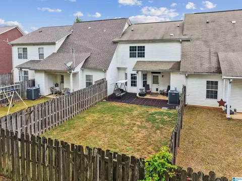 Exterior - 72 Park Dr S, Clanton, AL 35045 photo 10 of 11