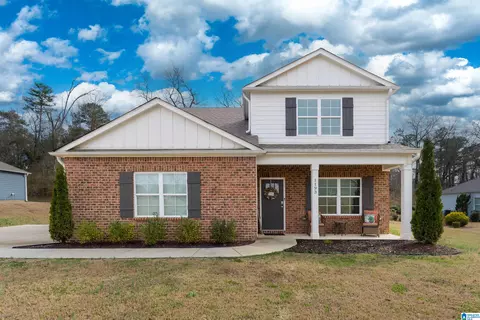 1193 Mountain Laurel Cir, Moody, AL 35004