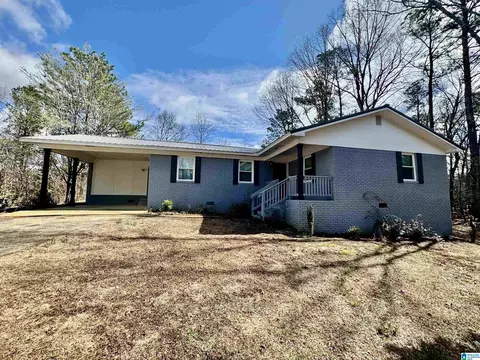 125 Stewart Dr, Wedowee, AL 36278