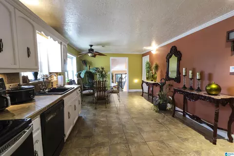 Entry Way - 106 Harper Dr, Ohatchee, AL 36271 photo 9 of 12