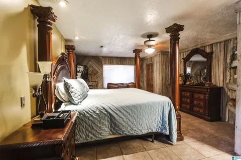 Bedroom - 106 Harper Dr, Ohatchee, AL 36271 photo 10 of 10
