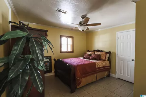 Bedroom - 106 Harper Dr, Ohatchee, AL 36271 photo 7 of 10