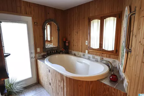 Bath - 106 Harper Dr, Ohatchee, AL 36271 photo 7 of 9