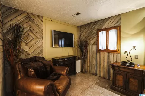 Bedroom - 106 Harper Dr, Ohatchee, AL 36271 photo 3 of 10