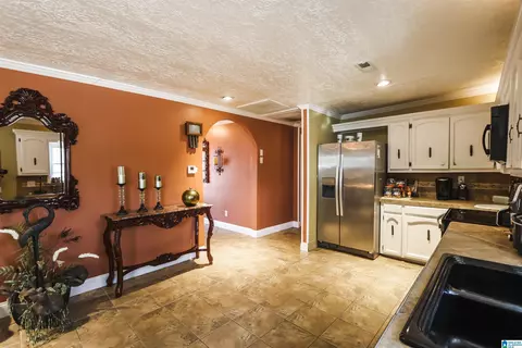 Entry Way - 106 Harper Dr, Ohatchee, AL 36271 photo 8 of 12