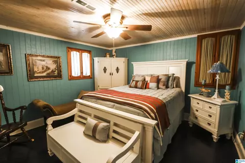 Bedroom - 106 Harper Dr, Ohatchee, AL 36271 photo 4 of 10
