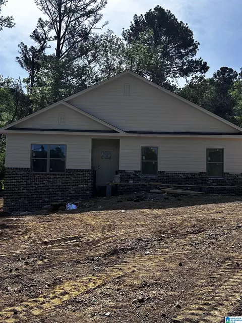 1410 Bass Ln, Moody, AL 35004
