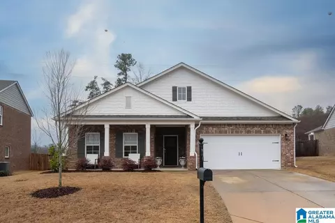 7160 Pine Mountain Cir, Gardendale, AL 35071