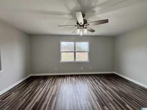 Living - 110 Justice Rd, Warrior, AL 35180 photo 10 of 10