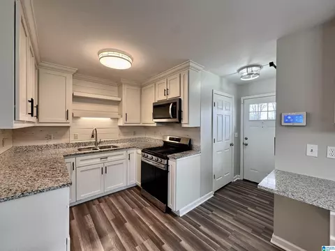 Kitchen - 110 Justice Rd, Warrior, AL 35180 photo 3 of 3