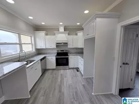 Kitchen - 35 Rutledge Dr, Jasper, AL 35504 photo 1 of 1