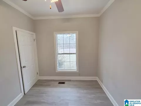 Bedroom - 35 Rutledge Dr, Jasper, AL 35504 photo 2 of 2