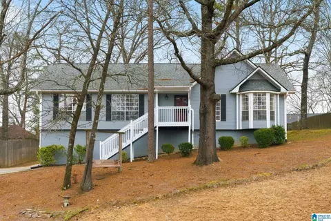 204 Portsouth Ln, Alabaster, AL 35007