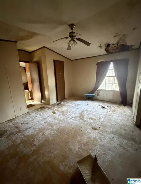 1069 Midway Estates Rd, Jacksons Gap, AL 36861 photo 3