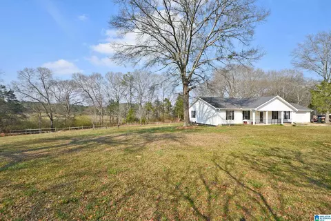 51 Mashburn Dr, Wedowee, AL 36278