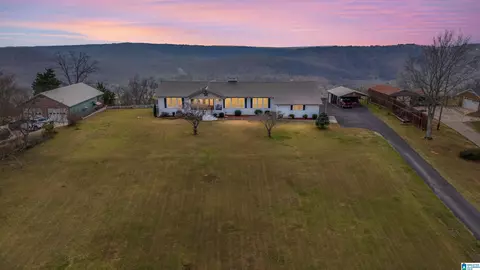 535 Grandview Trl, Warrior, AL 35180