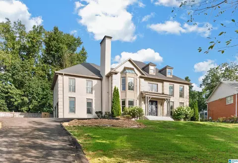 2805 Overton Rd, Mountain Brook, AL 35223