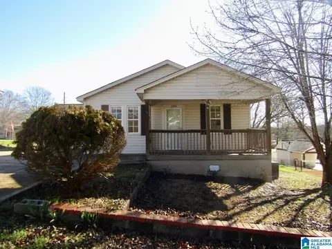 296 Poplar St, West Blocton, AL 35184