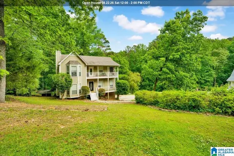 113 Longleaf Ln, Trussville, AL 35173