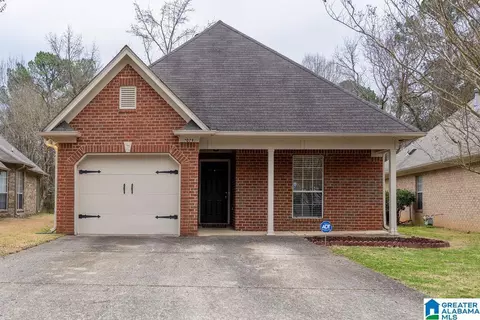 2079 Willow Glenn Dr, Birmingham, AL 35215