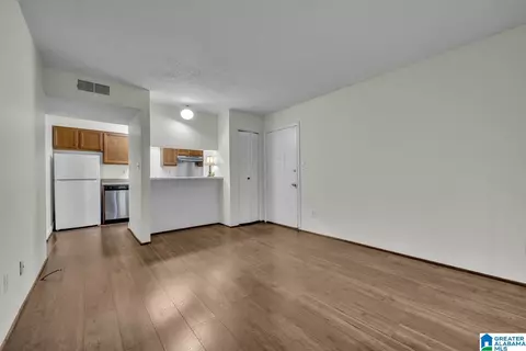 411 Skyview Dr #E, Birmingham, AL 35209