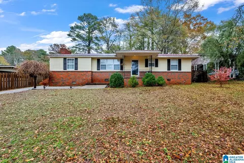 10 Pine Cir, Oneonta, AL 35121