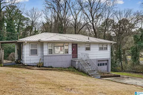 2633 1st St NE, Center Point, AL 35215