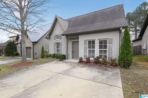 121 Kingston Ct, Birmingham, AL 35211