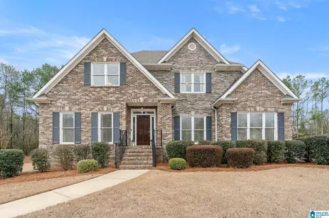 1622 Lake Cyrus Club Dr, Hoover, AL 35244